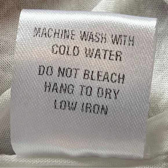 FAB'RIK FLORAL MINISKIRT WITH ELASTIC SMOCKING AND RUFFLE DETAILS SIZE LARGE - Picture 6 of 7